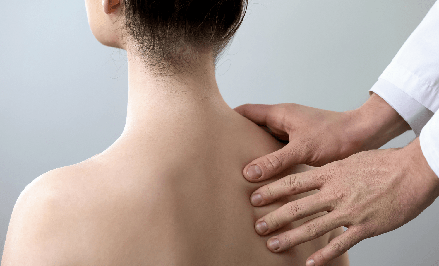 No momento você está vendo Dor no ombro – Entenda o sintoma